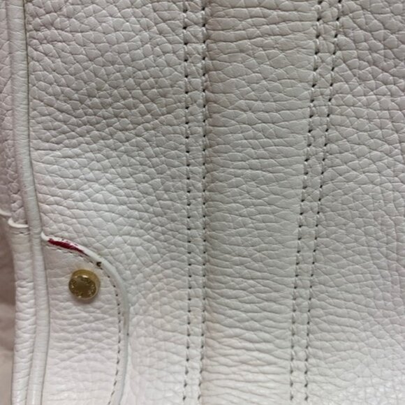 Charles David white pebble leather handbag with dustbag - Picture 11 of 16